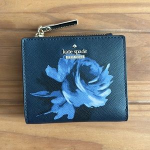 Kate Spade wallet NWT